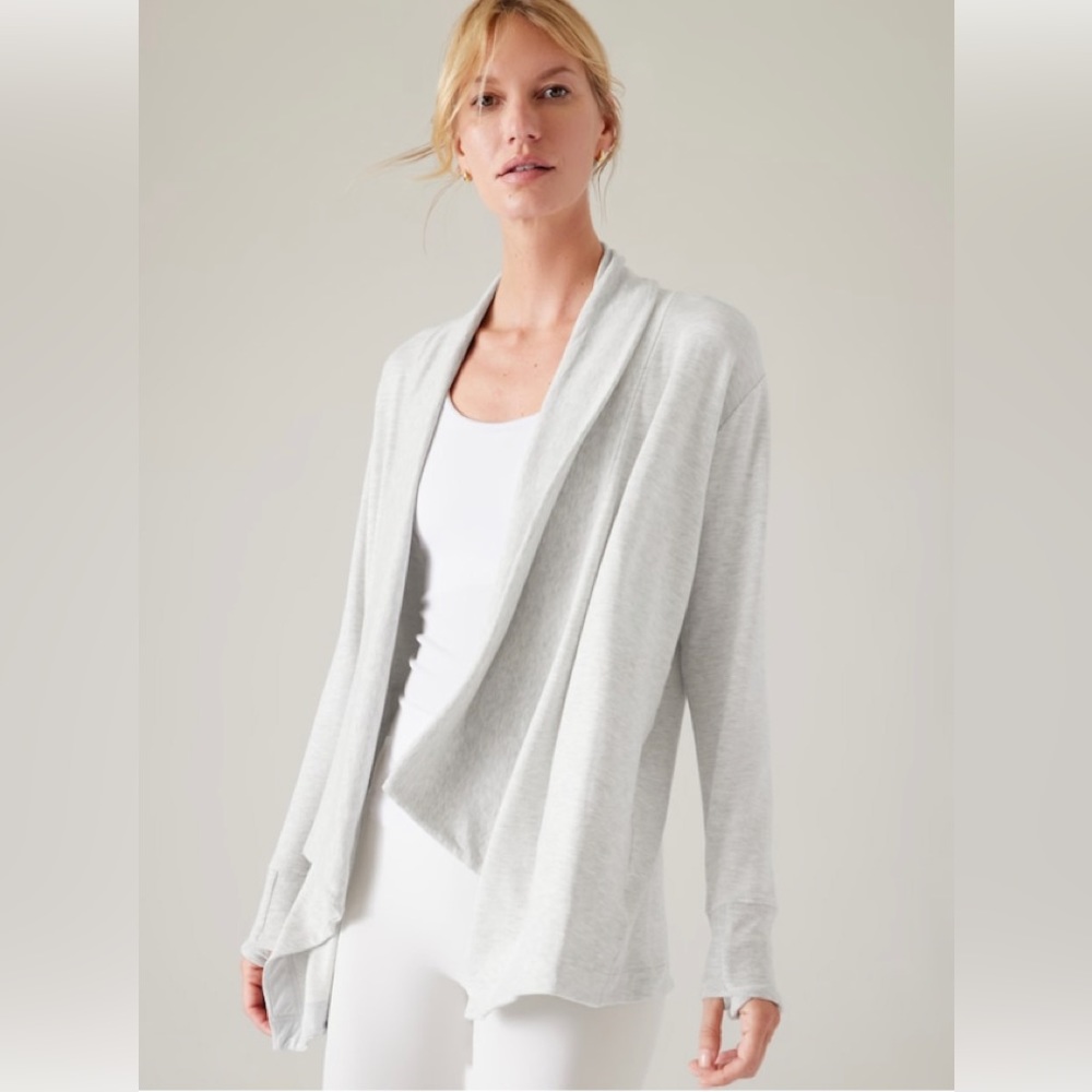 NWT Athleta Pranayama Wrap   1X. Light Grey Heather